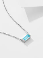Collier en argent avec petit pendentif
