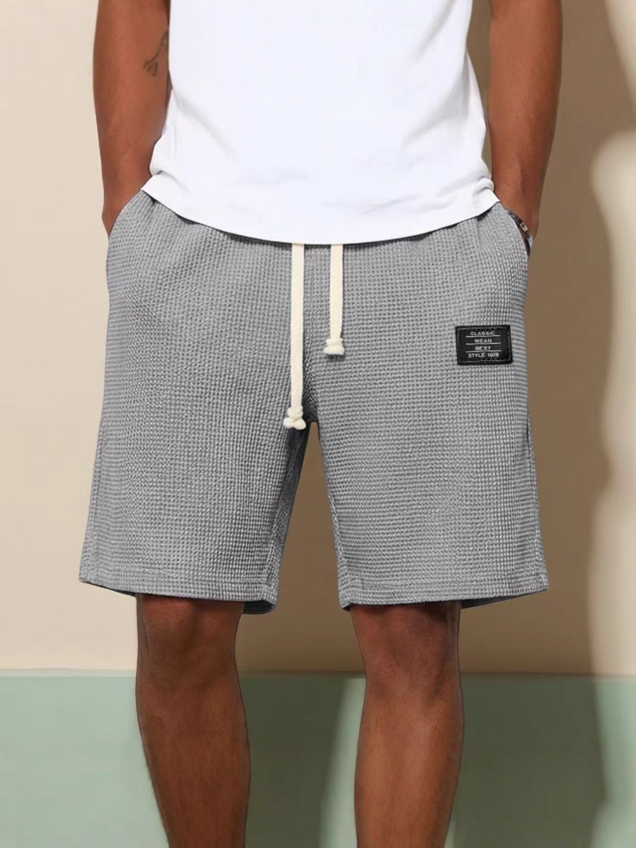 EASY-FIT SHORTS FOR MEN