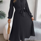 Martine — Robe Maxi Plissée Ceinturée