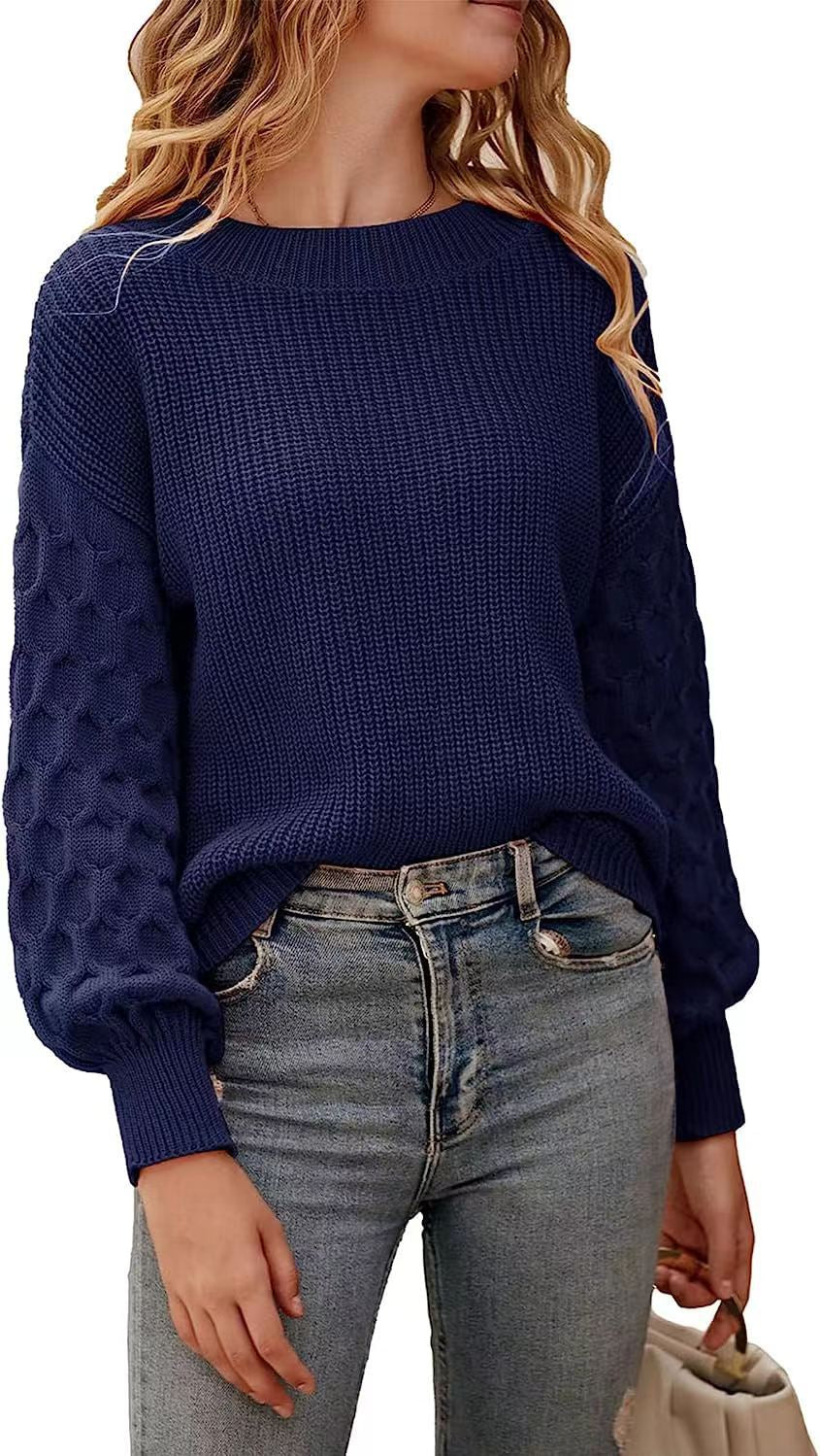 Caroline | Pull classique en grosse maille Bleu marine, photo studio