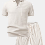 Ensemble — polo gaufré à col Johnny et poche & short gaufré en maille à cordon