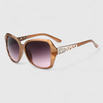 Avalynne — Lunettes de soleil sophistiquées