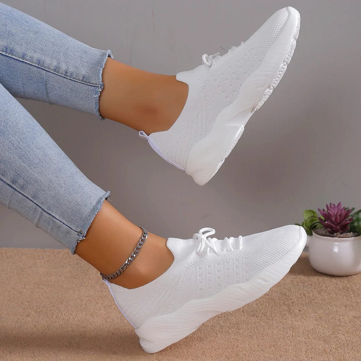 Cecily™ Orthopedic Shoes Argent, photo studio