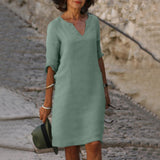 Émeline | Robe à col V à la coupe flatteuse