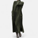 Claudine | Robe longue en maille à col montant et poches