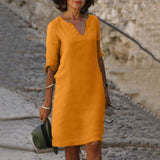 Émeline | Robe à col V à la coupe flatteuse
