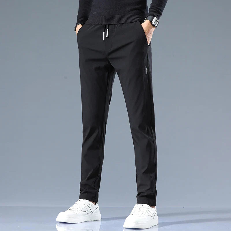 Black / 28