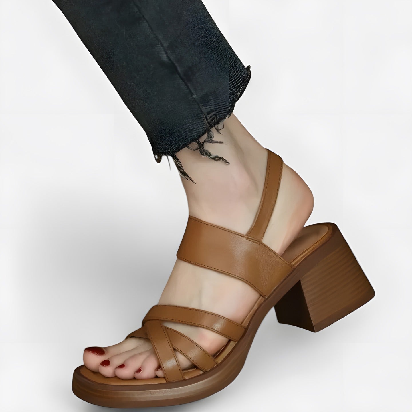 Clothilde | Sandales femme croisées élégantes Marron