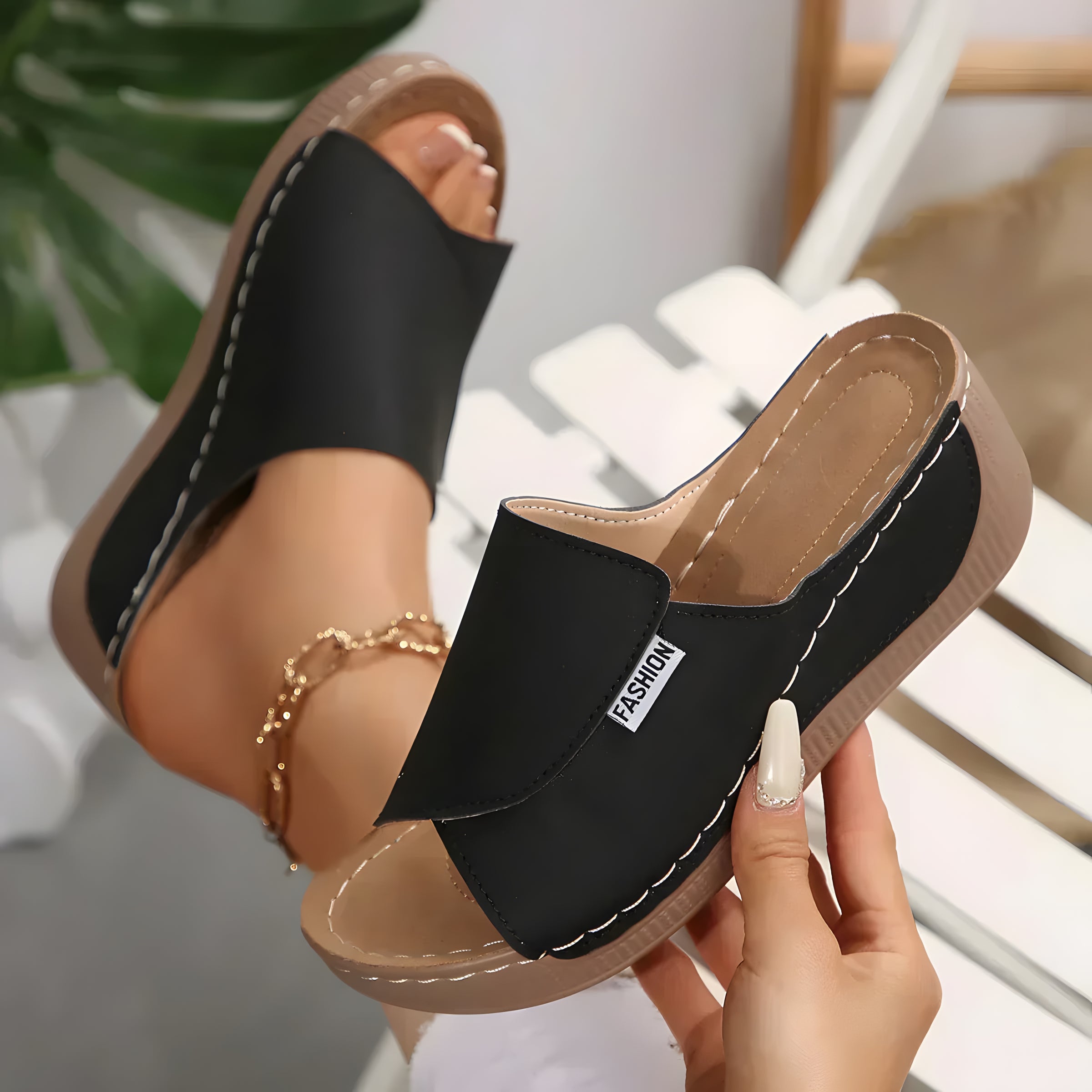 Rumi | Sandales orthopédiques femme à talon wedge Bleu Marine