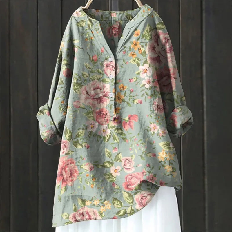 Nadège | Blouse vintage fleurie au tombé fluide Vert clair, photo studio
