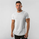 FITTED PERFORMANCE T-SHIRT FOR MEN