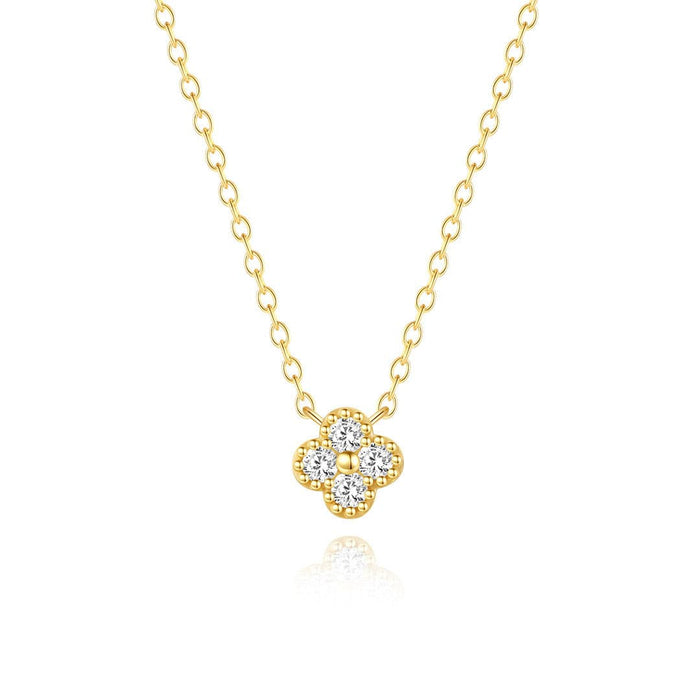 Collier en argent avec pierre délicate