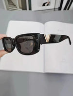 Lunettes de soleil audacieuses