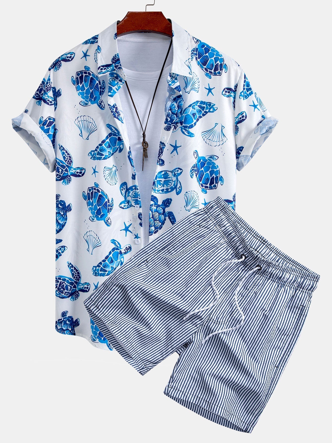 Ensemble — chemise à imprimé tortues & short de bain rayé