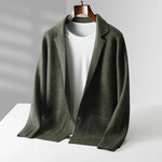 REFINED KNITTED CARDIGAN FOR MEN