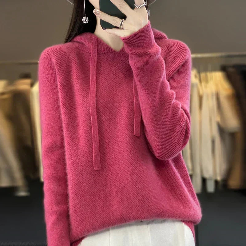 Ronna | Sweat à capuche oversize en maille Rose foncé, photo studio