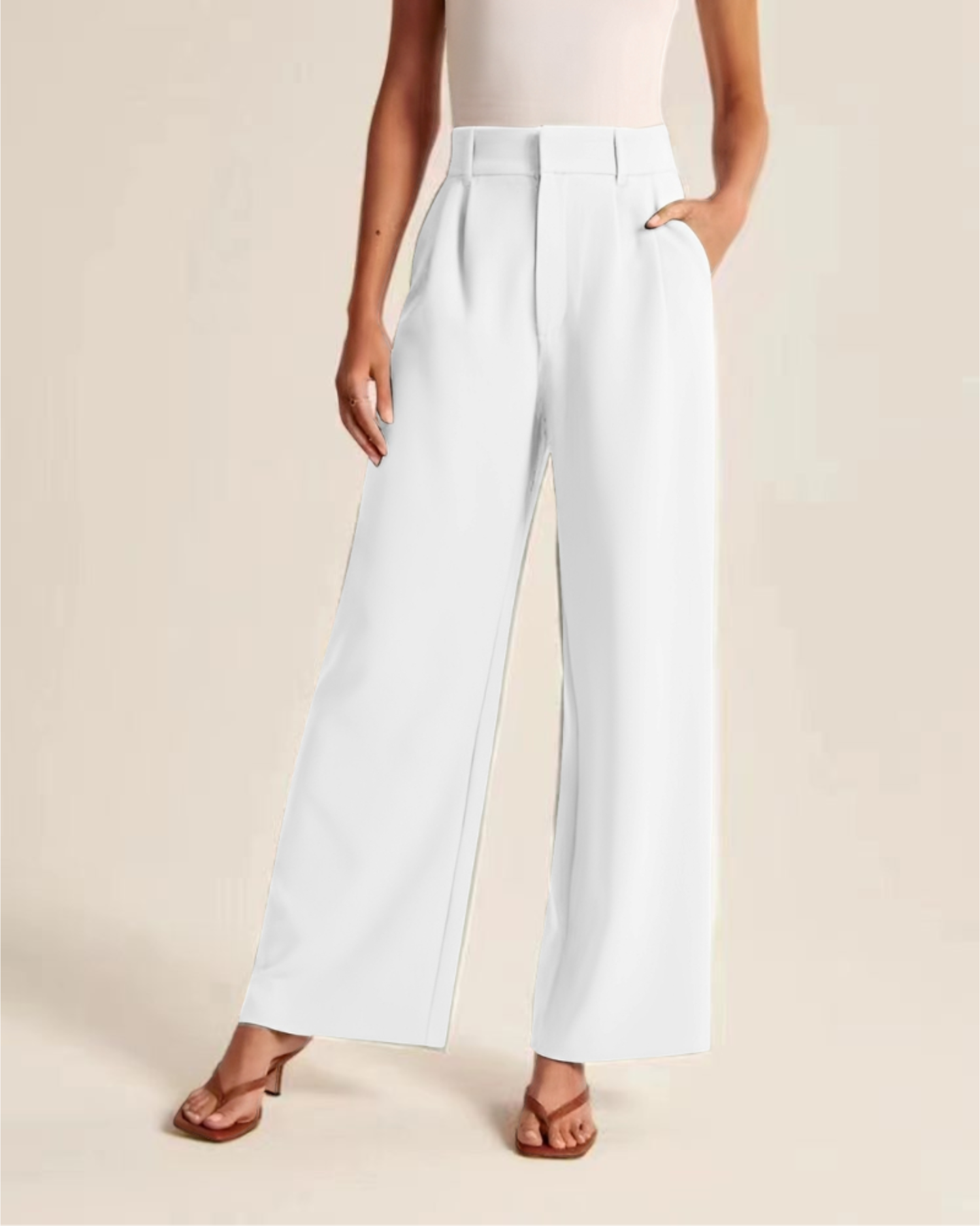Ruela | Pantalon décontracté taille haute Blanc, photo studio