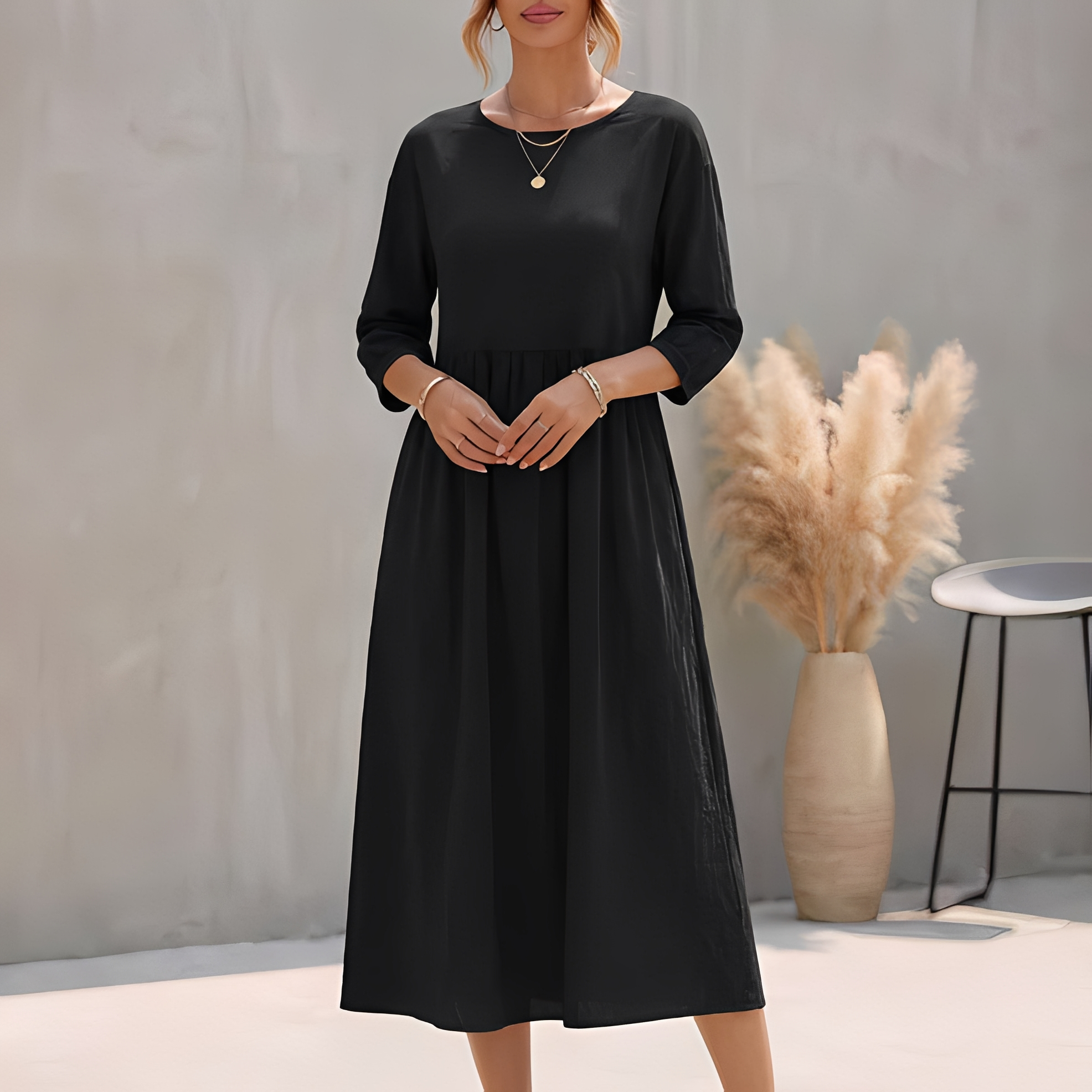 Fanny | Robe midi d'été fluide Noir, photo studio