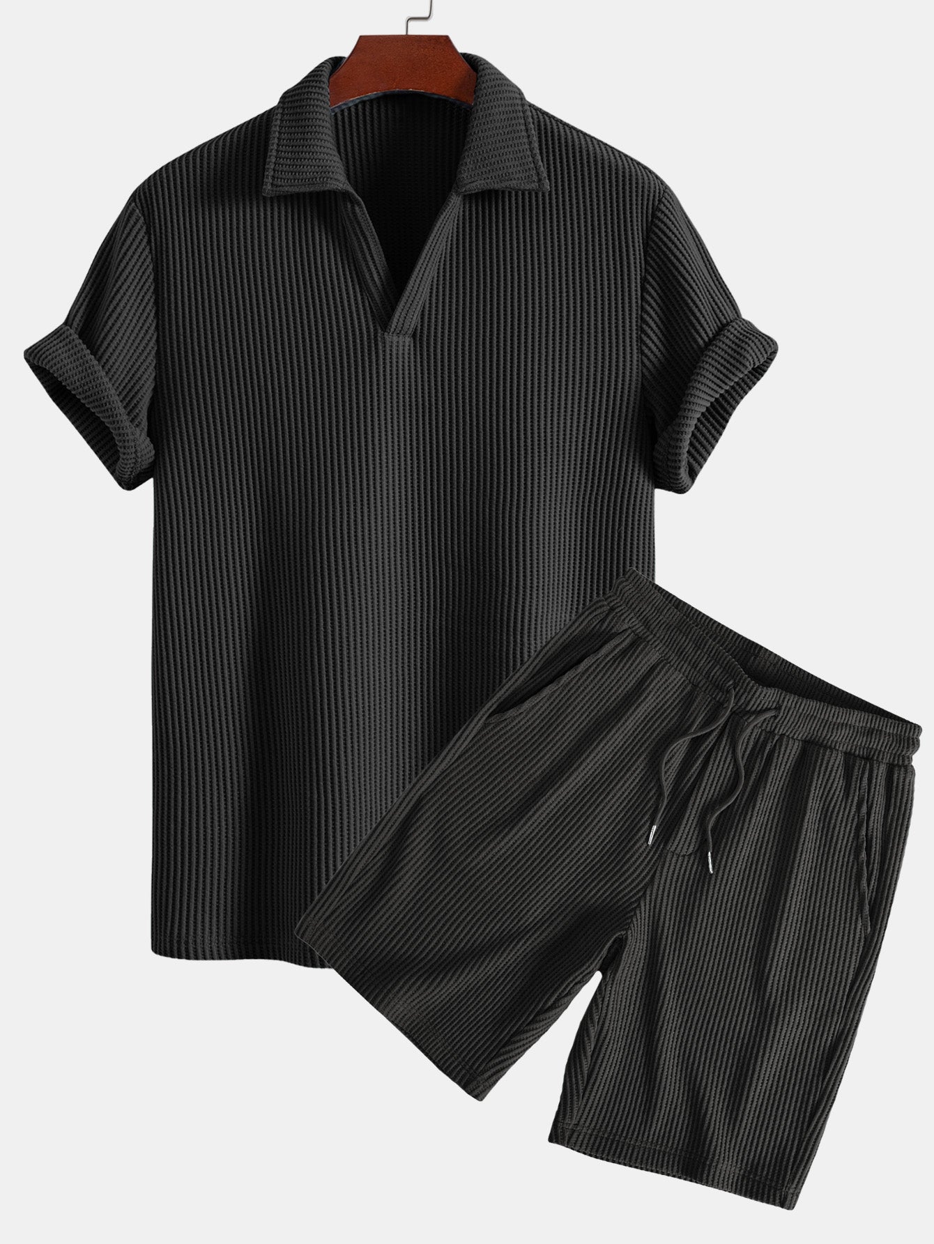 Ensemble — polo gaufré à col V & short gaufré en maille à cordon