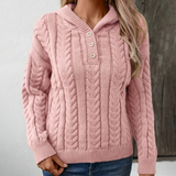 Astrid | Pull torsadé à capuche et patte boutonnée