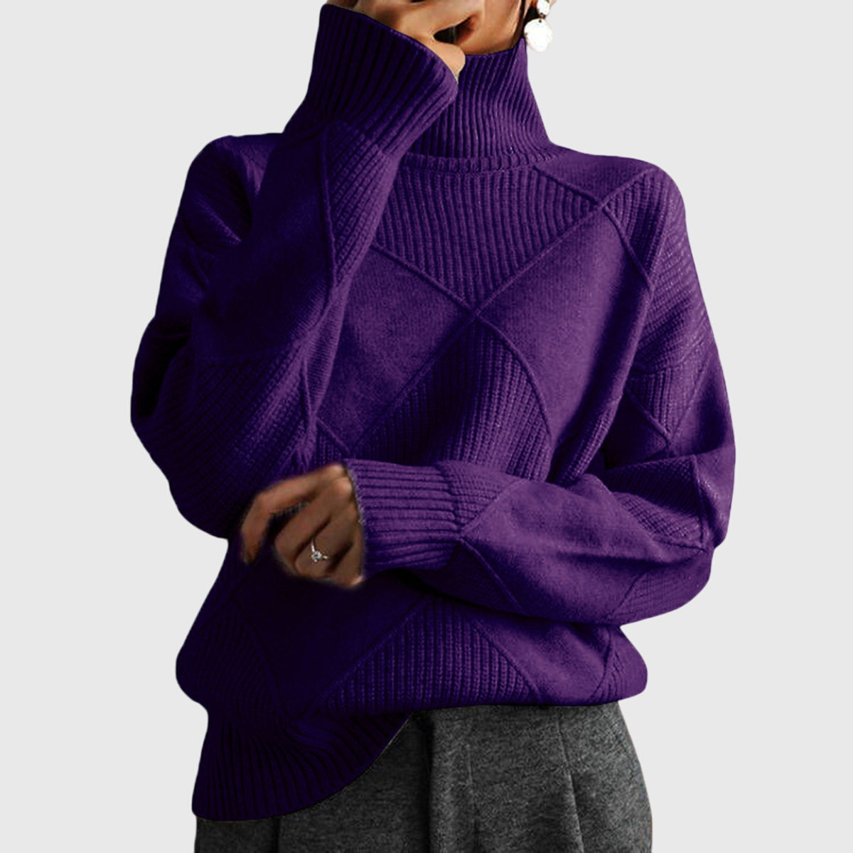 Verona | Pull à col roulé à motif géométrique Lilas, photo studio