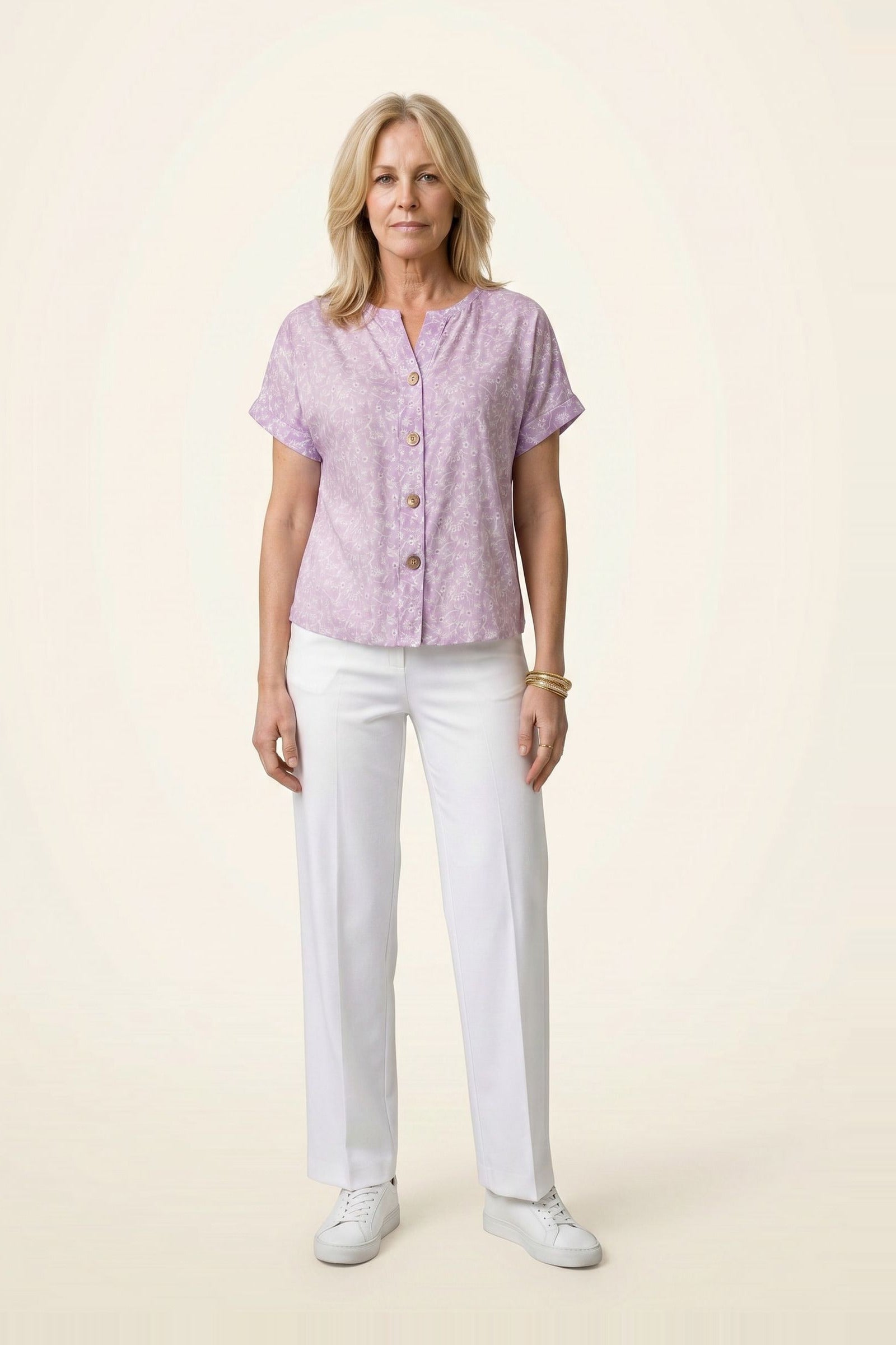 Blouse Florale Élégante Lilas, vue de face