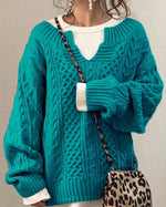 Cyrielle | Pull ample à torsades et col fendu
