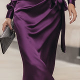 Clara — Robe Midi Drapée en Satin Prune Profond