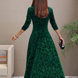 Sandrine — Robe d'Élégance en Velours pour les Fêtes