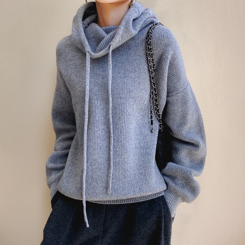 Le pull que l'on prend en premier.