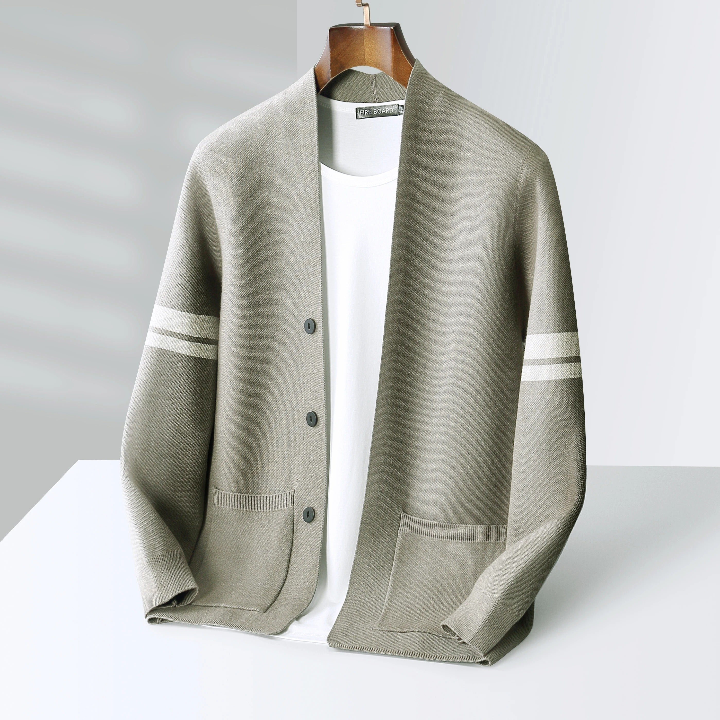KNIT CARDIGAN FOR MEN
