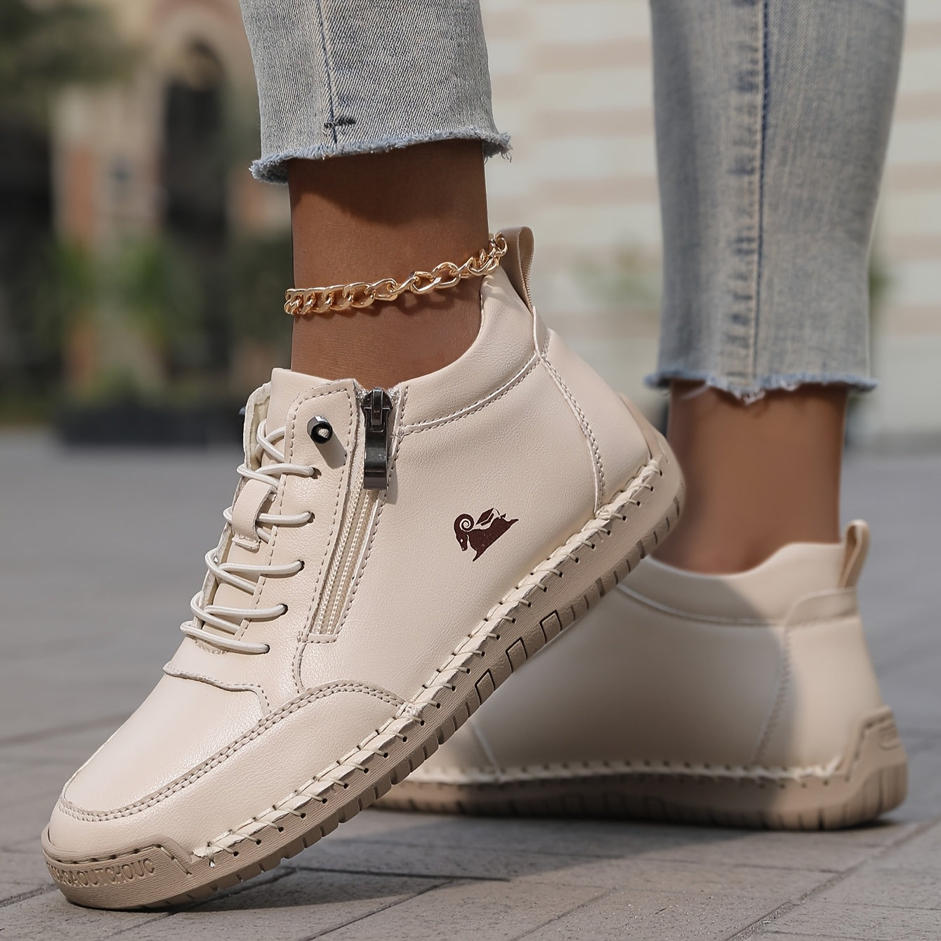 Beige / 35
