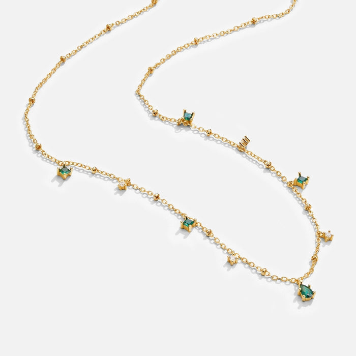 Collier en or avec pendentif vert
