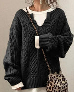 Cyrielle | Pull ample à torsades et col fendu