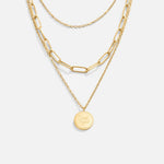 Léa – Un délicat collier multirangs en or aux lignes élégantes