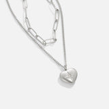 Collier en argent avec pendentif carré