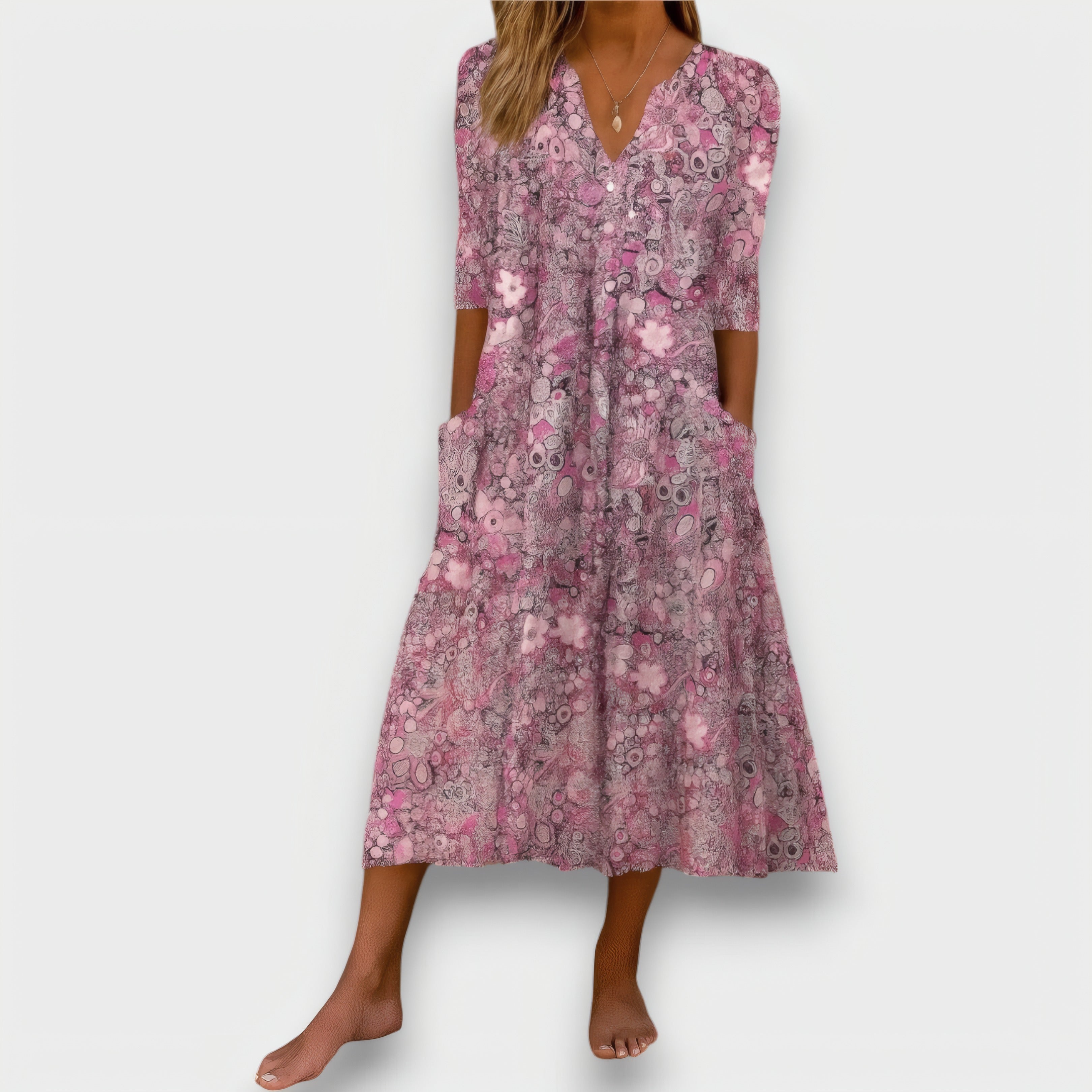 Harlowa | Robe boutonnée Rose, photo studio