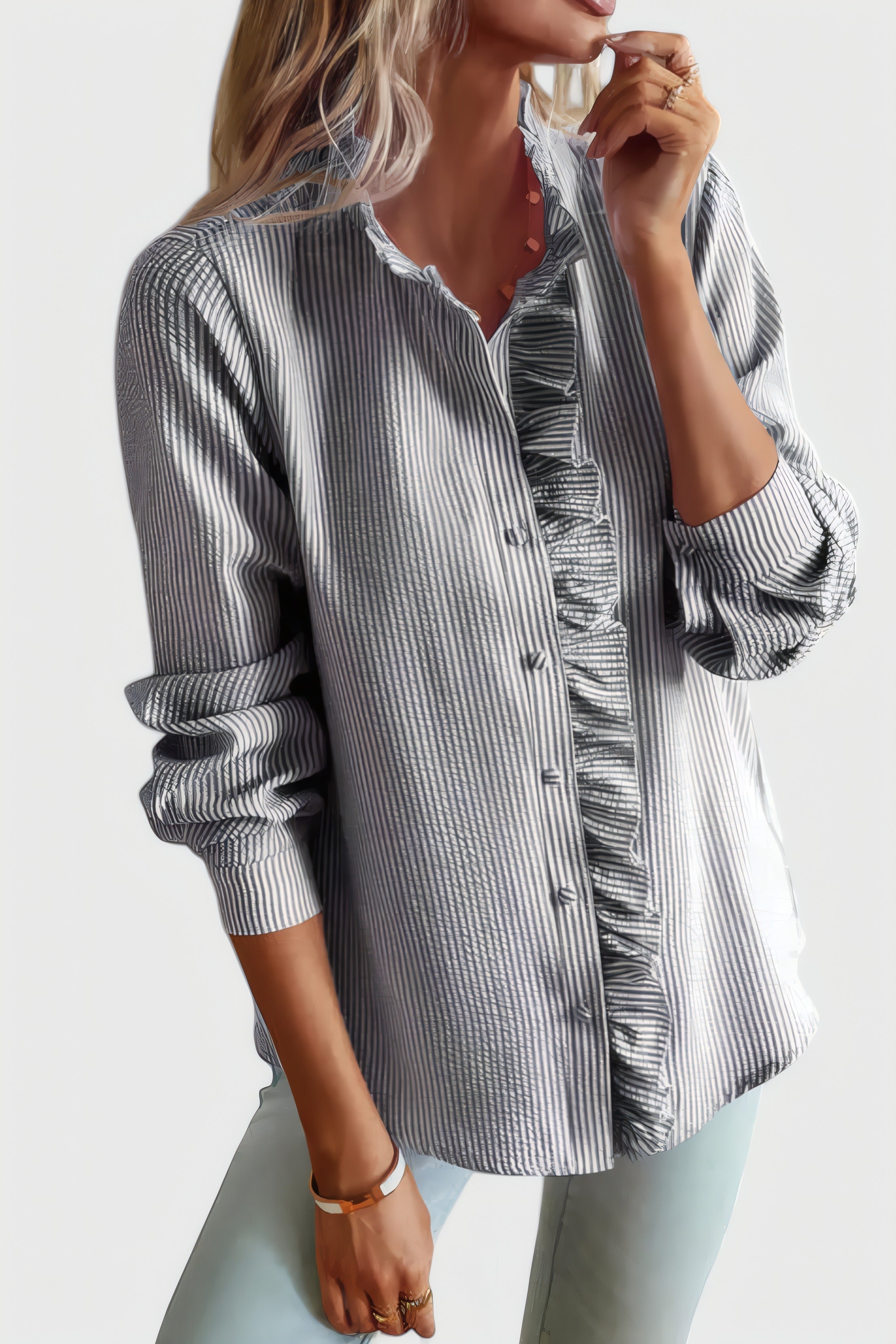 Roxane | Blouse élégante à volants Gris, photo studio