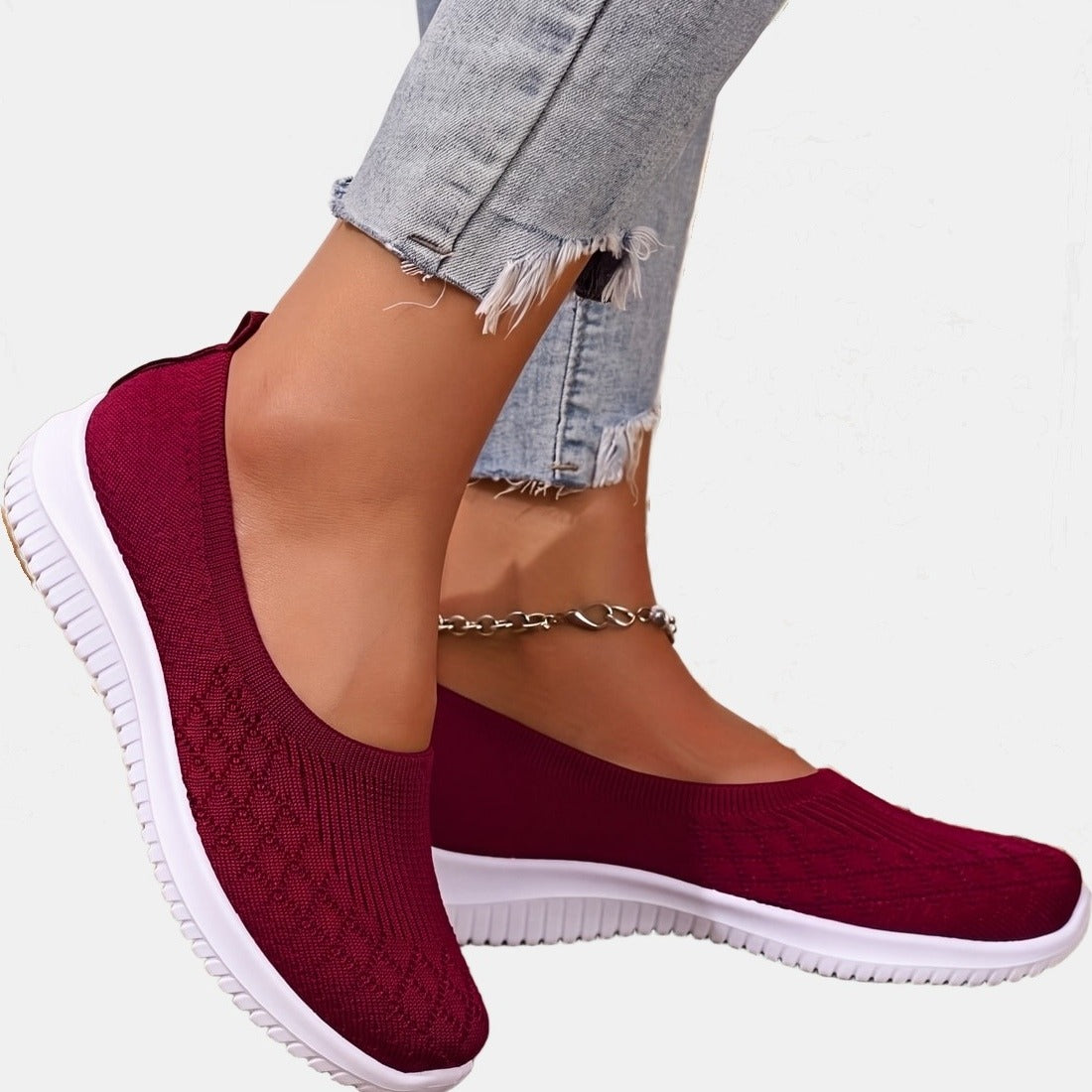 Aude | Chaussures orthopédiques à enfiler Rouge, photo studio