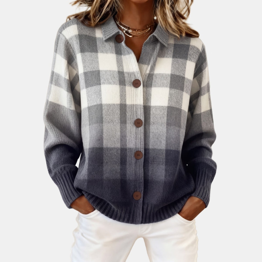 Le pull que l'on prend en premier.