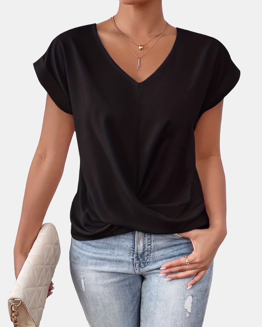 Une blouse, du café au dîner.