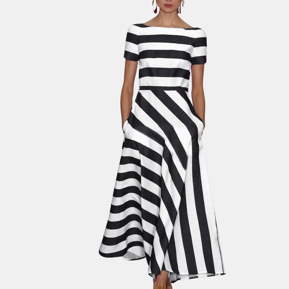 Une robe que vous aimerez avoir choisie.