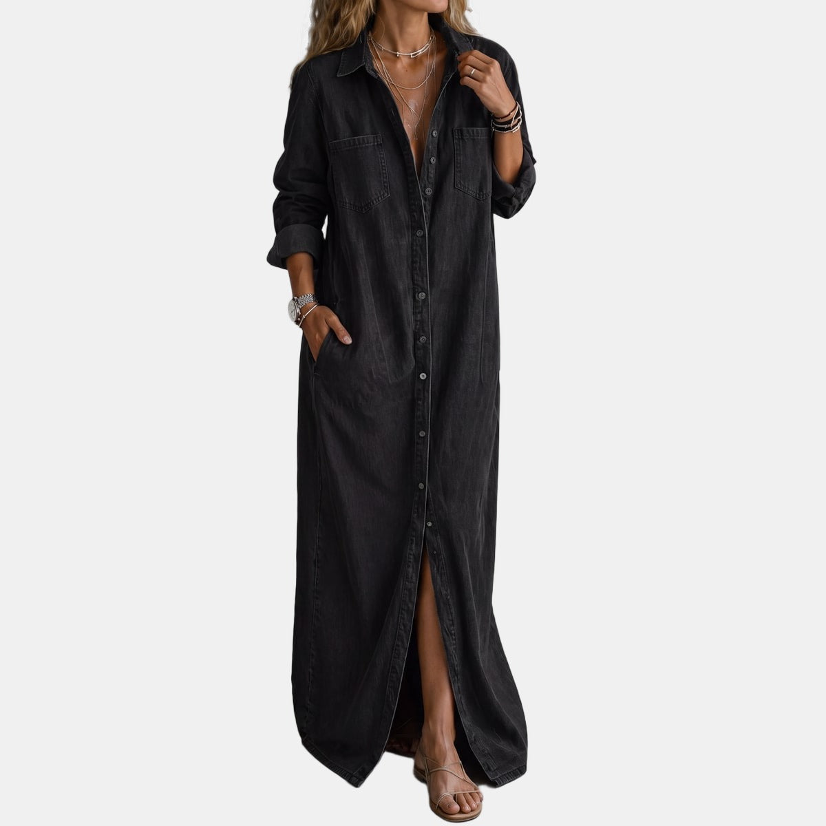 Delana | Robe boutonnée Noir, photo studio