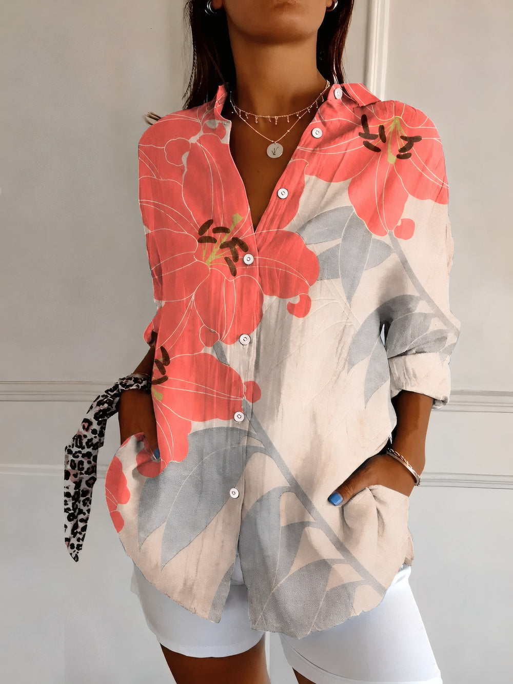 Une blouse, du café au dîner.