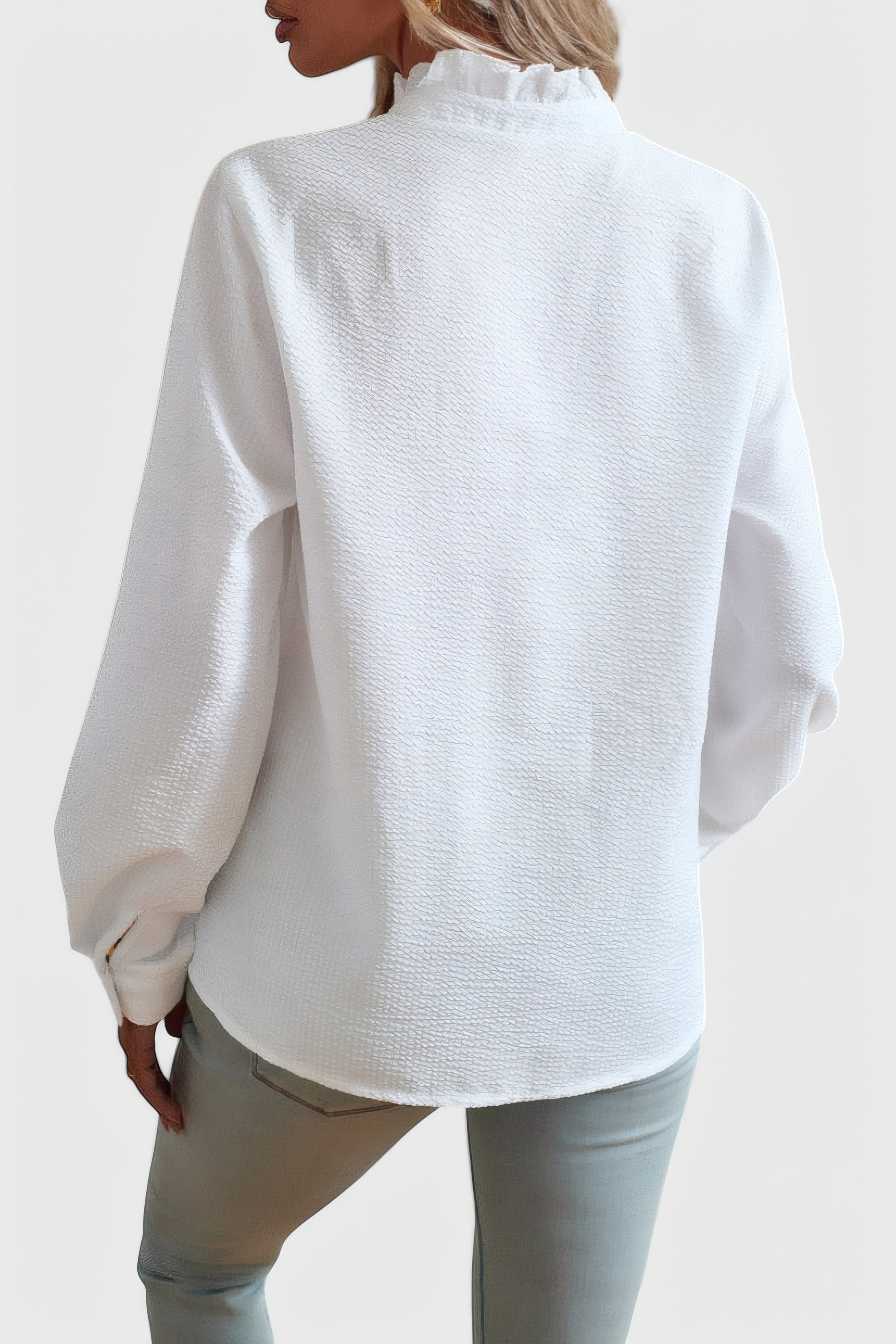 Roxane | Blouse élégante à volants Rose, photo studio
