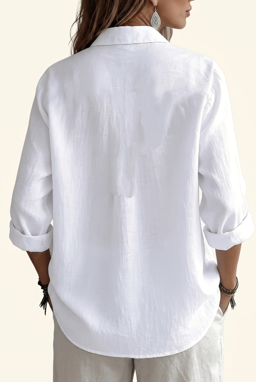 Une blouse, du café au dîner.