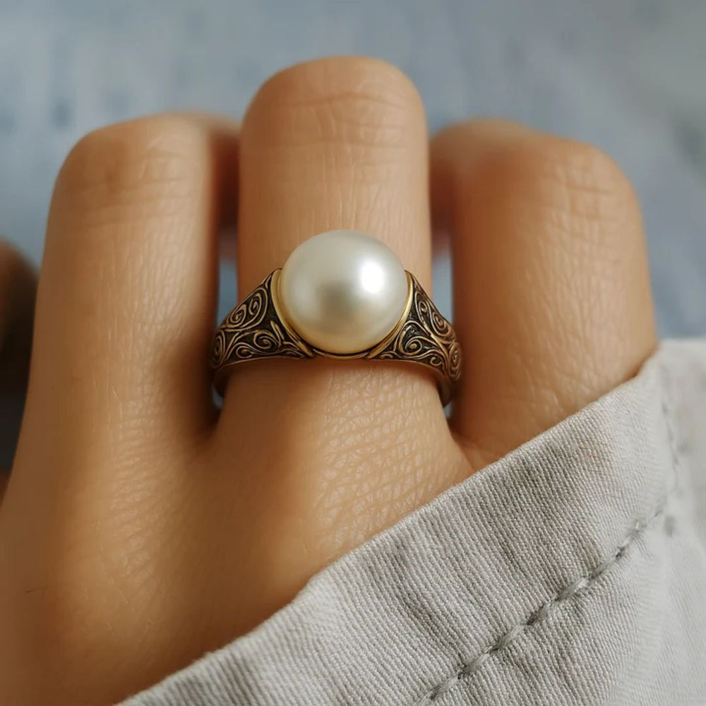 Le bijou que l'on remarque sur vous.