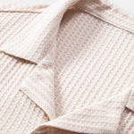 Ensemble — chemise cubaine gaufrée en maille à manches courtes & pantalon texturé froissé