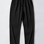Ensemble — polo zippé en maille rayée & pantalon côtelé à jambe droite