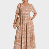 Robe midi à manches courtes